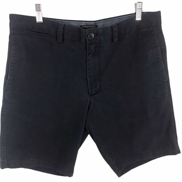 Men’s Navy Banana Republic Flat Front Shorts - Picture 1 of 3